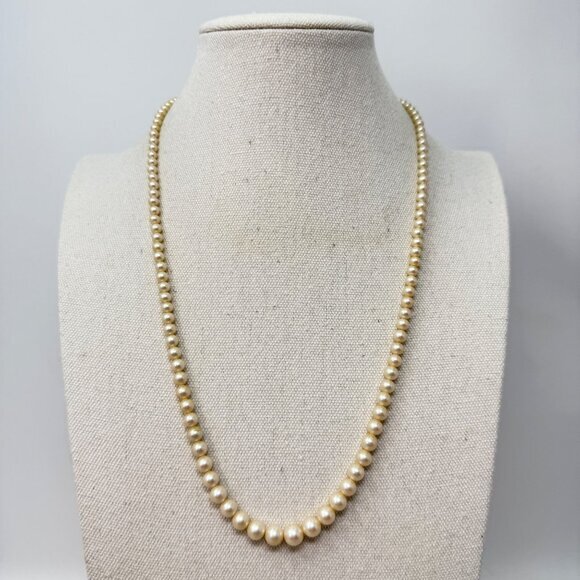 Marvella Graduated Imitation‎ Pearl Necklace Long Length Signed Gold-Tone Clasp - Picture 1 of 8